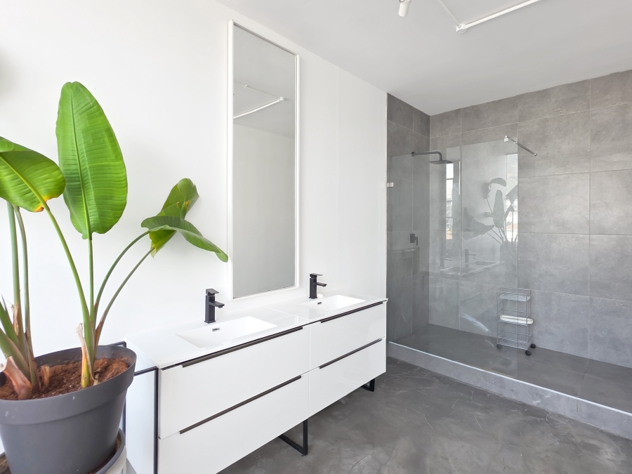 3 Bedroom Property for Sale in Gardens Western Cape